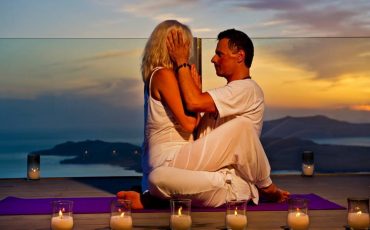 The Subtle Embrace in Tantra Yoga